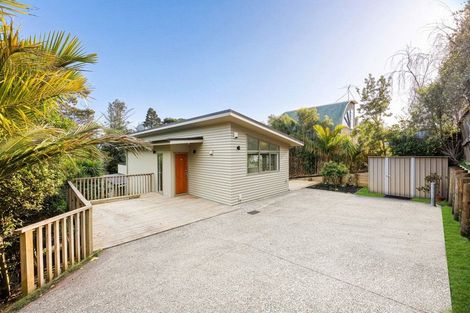 Photo of property in 40a Verran Road, Birkdale, Auckland, 0626