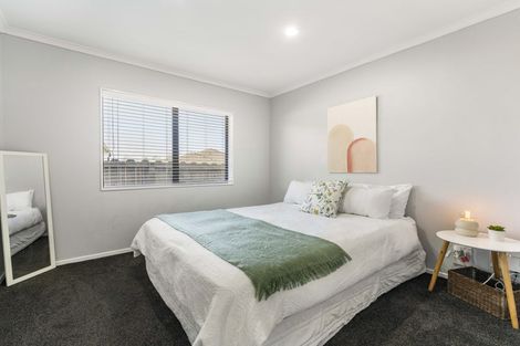 Photo of property in 20 Milson Drive, Papakura, 2110