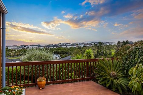 Photo of property in 21 Flavell Drive, Orewa, 0931