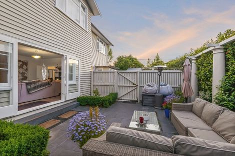 Photo of property in 60 Hamilton Avenue, Ilam, Christchurch, 8041