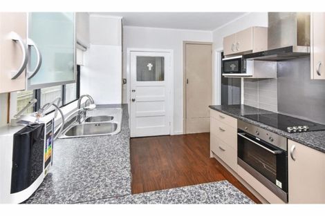 Photo of property in 325 Massey Road, Mangere East, Auckland, 2024