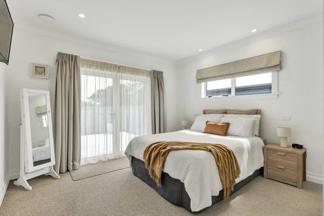 Photo of property in 54a Cloten Road, Stratford, 4332