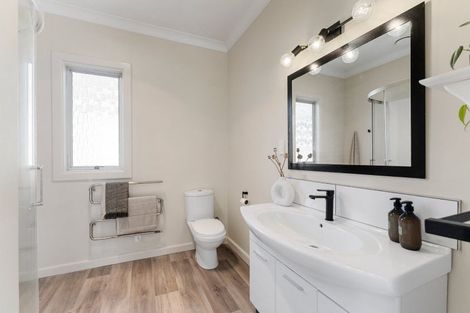 Photo of property in 1 Prospect Avenue, Tirau, 3410