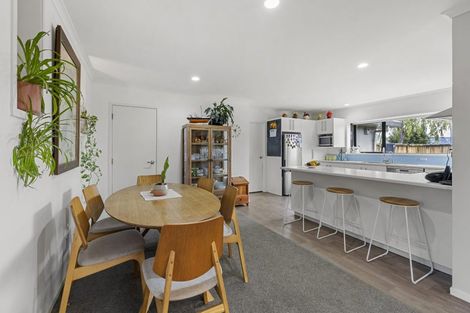 Photo of property in 34 Cate Road, Rototuna North, Hamilton, 3210