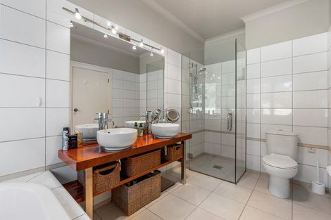 Photo of property in 280 Tirohanga Road, North Taieri, Mosgiel, 9092