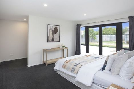 Photo of property in 10 Epping Place, Burnside, Christchurch, 8053