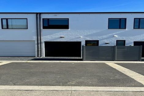 Photo of property in 2/21 Boyes Avenue, Whenuapai, Auckland, 0618