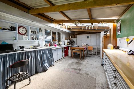 Photo of property in 17 Hinau Street, Inglewood, 4330