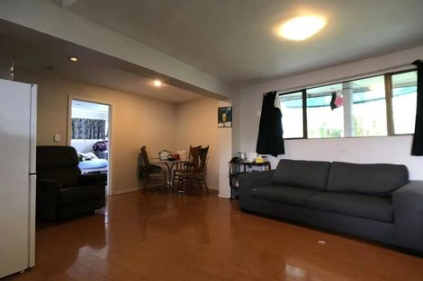 Photo of property in 92a Forrest Hill Road, Forrest Hill, Auckland, 0620