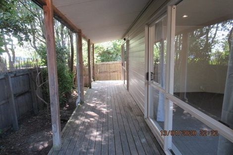 Photo of property in 15 Illana Place, Ranui, Auckland, 0612