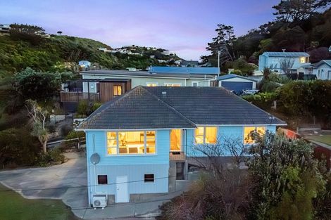 Photo of property in 97 Happy Valley Road, Owhiro Bay, Wellington, 6023