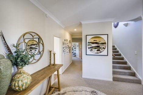 Photo of property in 3 Hikanui Place, Havelock North, 4130