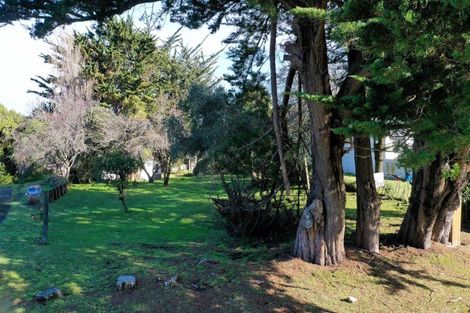 Photo of property in 10 Hokio Road, Hokio Beach, Levin, 5571