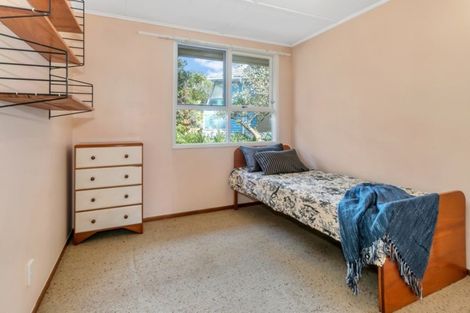 Photo of property in 6 Ware Place, Pakuranga Heights, Auckland, 2010