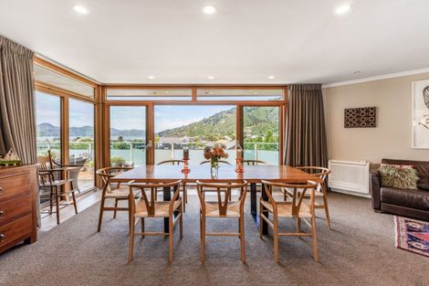 Photo of property in 251b Waikawa Road, Waikawa, Picton, 7220
