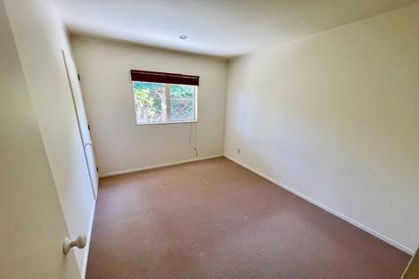 Photo of property in 2/2 Evan Street, Belmont, Auckland, 0622