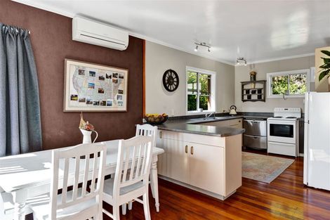 Photo of property in 7a Penrith Street, Westown, New Plymouth, 4310