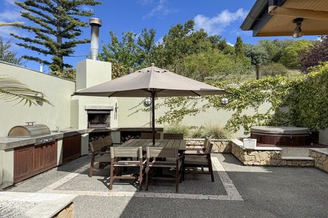 Photo of property in 174 Lane Road, Havelock North, 4130