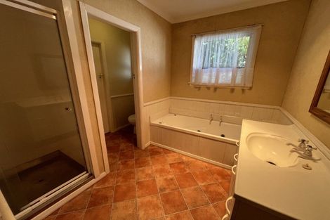 Photo of property in 9 Sheffield Street, Awapuni, Palmerston North, 4412