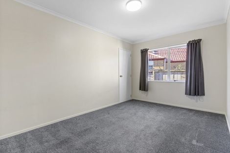 Photo of property in 3 Hibernian Drive, Ranui, Auckland, 0612