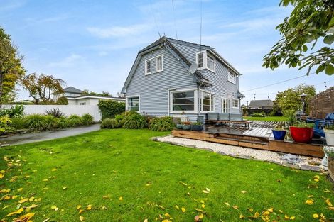 Photo of property in 212 Weston Road, St Albans, Christchurch, 8052