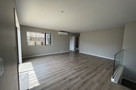 Photo of property in 12 Springhill Lane, Sunnyvale, Auckland, 0612