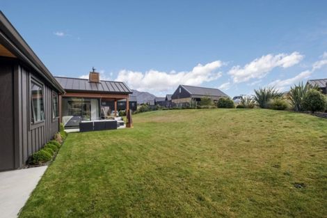 Photo of property in 6 Pendeen Crescent, Jacks Point, Queenstown, 9371