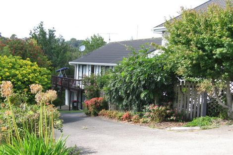Photo of property in 2/60 John Downs Drive, Browns Bay, Auckland, 0630