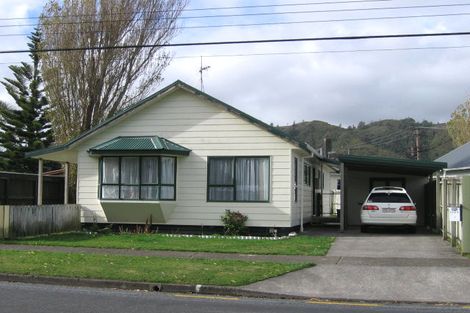 Photo of property in 1024 Taita Drive, Taita, Lower Hutt, 5011