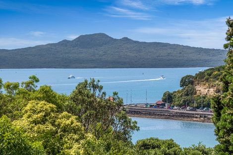 Photo of property in 36 Paritai Drive, Orakei, Auckland, 1071