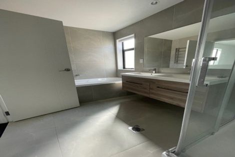 Photo of property in 14 Minhas Road, Papakura, 2110