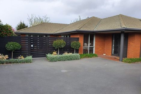 Photo of property in 398a Ilam Road, Bryndwr, Christchurch, 8053