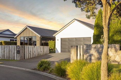 Photo of property in 31 Maria Tini Drive, Papamoa Beach, Papamoa, 3118