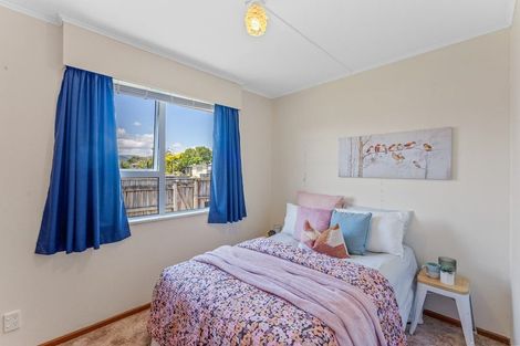 Photo of property in 10 Walton Road, Paraparaumu Beach, Paraparaumu, 5032
