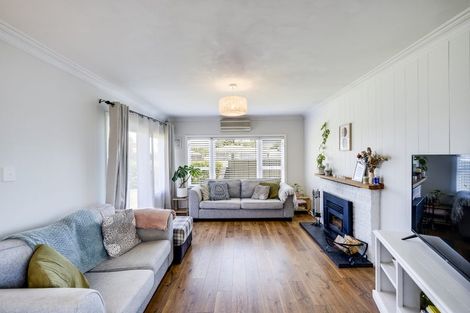 Photo of property in 11 Magdalen Crescent, Pirimai, Napier, 4112