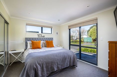 Photo of property in 20 Bosworth Street, Egmont Village, 4372