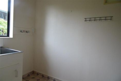 Photo of property in 2/32 Nigel Road, Browns Bay, Auckland, 0630