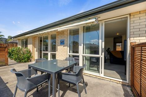 Photo of property in 12 Beachmere Place, Papamoa Beach, Papamoa, 3118