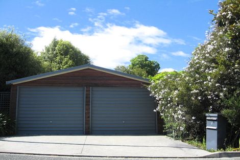 Photo of property in 2 Clovelly Street, Atawhai, Nelson, 7010