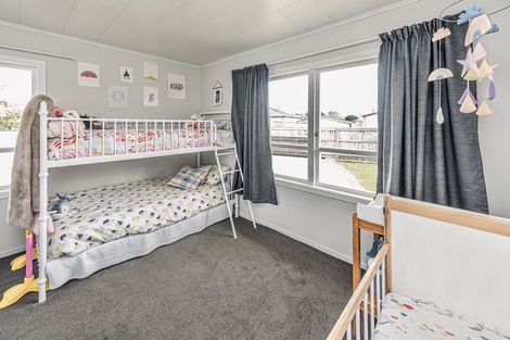 Photo of property in 8a Kings Avenue, Gonville, Whanganui, 4501