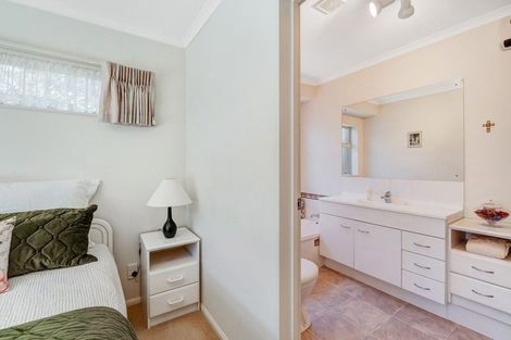 Photo of property in 33a Riverside Road, Orewa, 0931