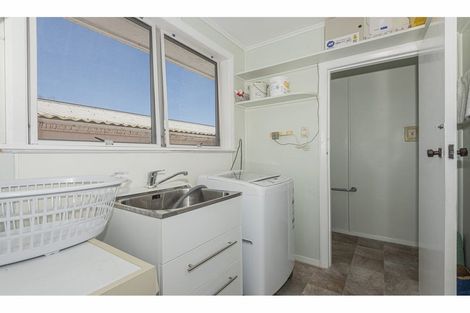 Photo of property in 43 Cranley Street, Dargaville, 0310