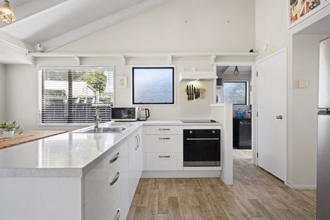 Photo of property in 1 Amber Drive, Tikipunga, Whangarei, 0112