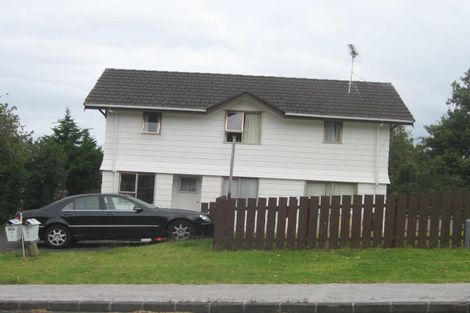 Photo of property in 1/32 Chequers Avenue, Glenfield, Auckland, 0629