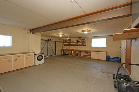 Photo of property in 18 Wharfe Street, South Hill, Oamaru, 9400