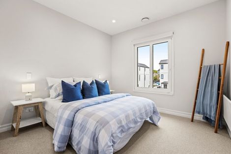 Photo of property in 14 Ayr Street, Riccarton, Christchurch, 8011