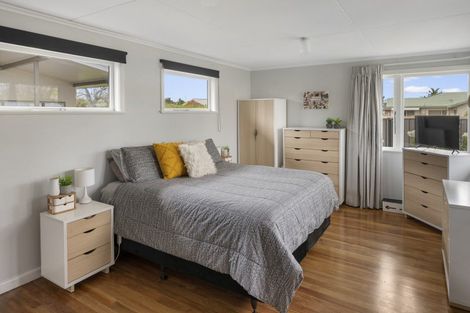 Photo of property in 4 Burness Road, Greenmeadows, Napier, 4112