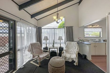 Photo of property in 8a Church Place, Whanganui, 4500