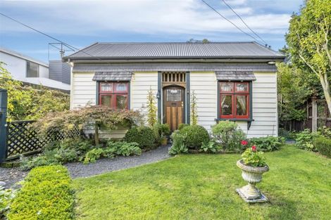 Photo of property in 102 Bristol Street, St Albans, Christchurch, 8014
