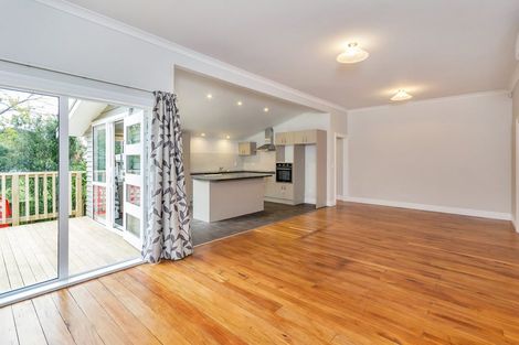 Photo of property in 13 Chibnall Place, Conifer Grove, Takanini, 2112